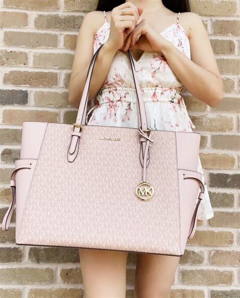 michael kors bag pink and cream